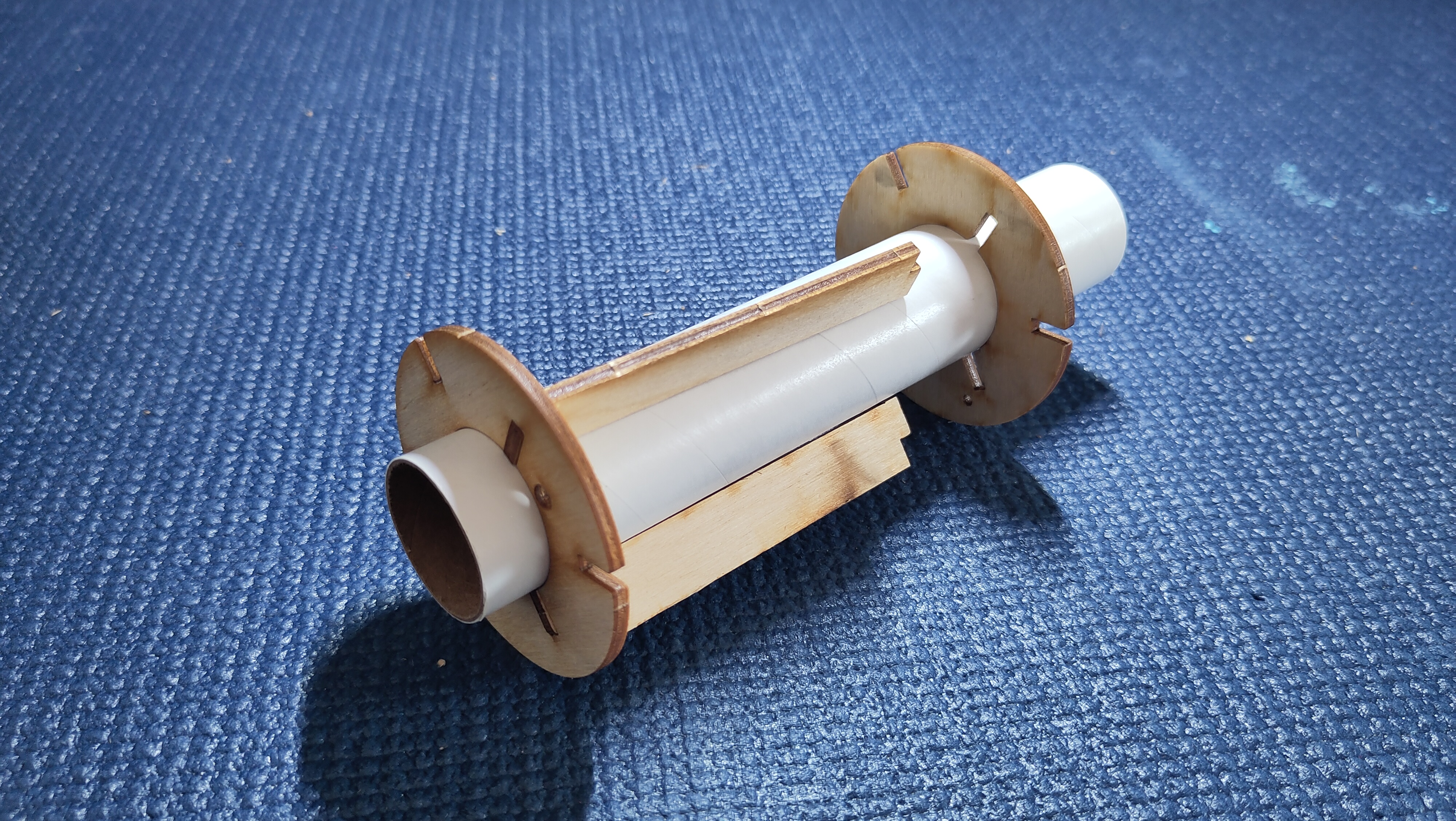 Motorhalterung zusammenstecken